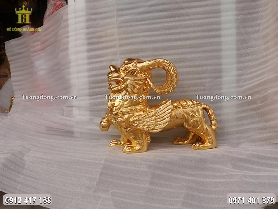 Sừng Tỳ Hưu đúc theo dáng sừng dê